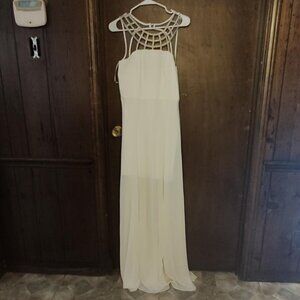 GB women's off white maxi plus gown nwt